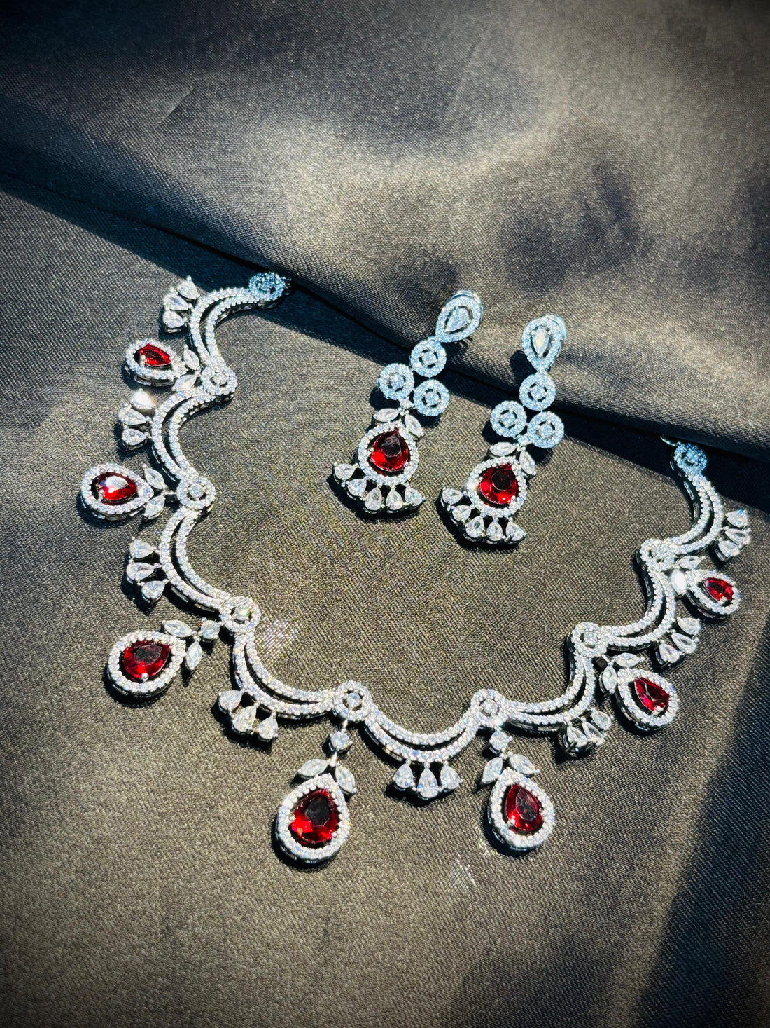 Red & White American Diamond Necklace 