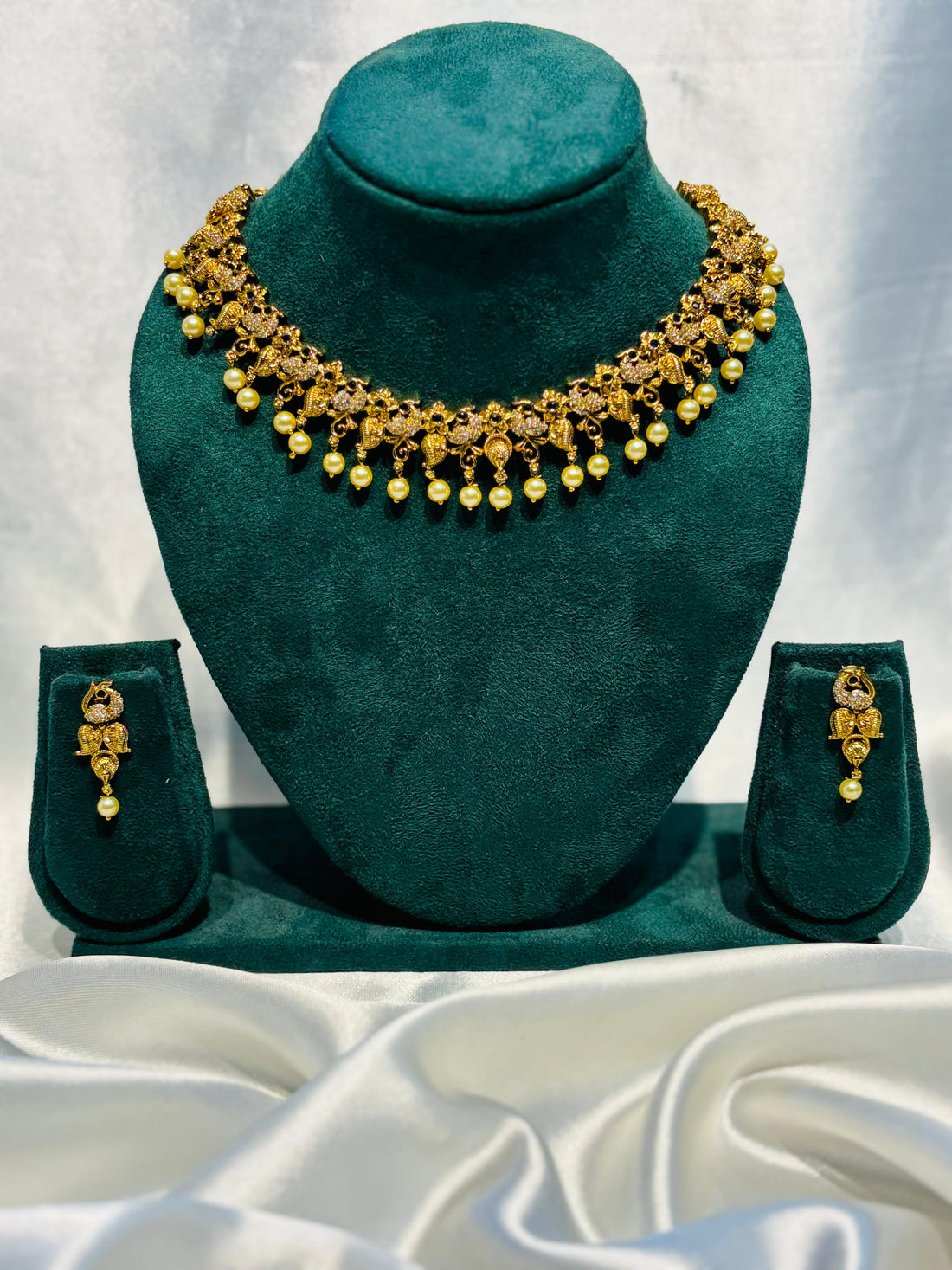 Traditional Necklace for Women