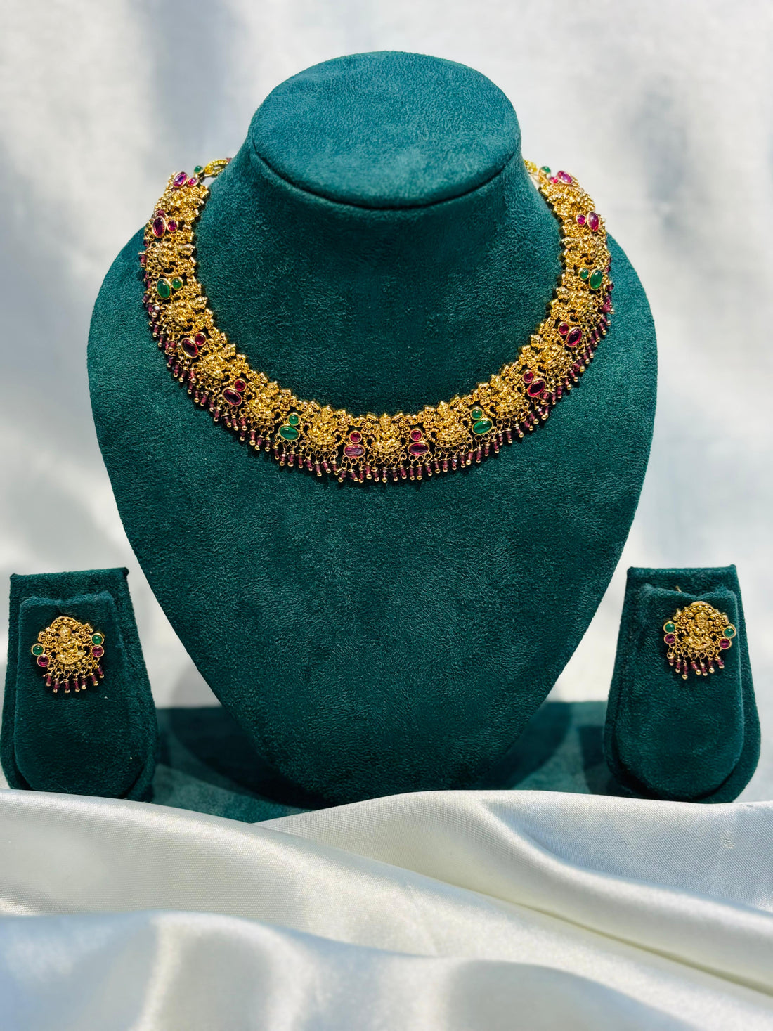 Traditional Necklace for Women