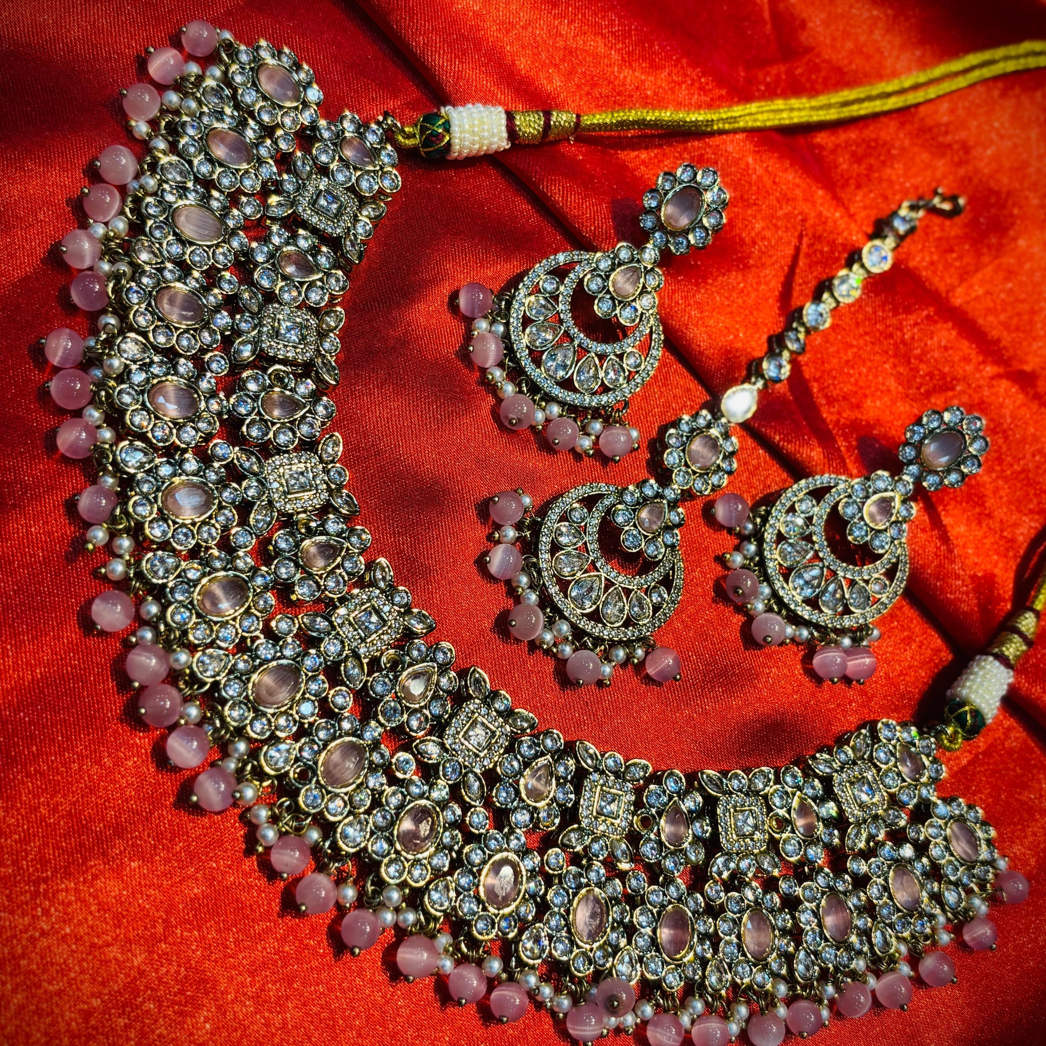 Elegant Bridal Choker Set  |  LB222