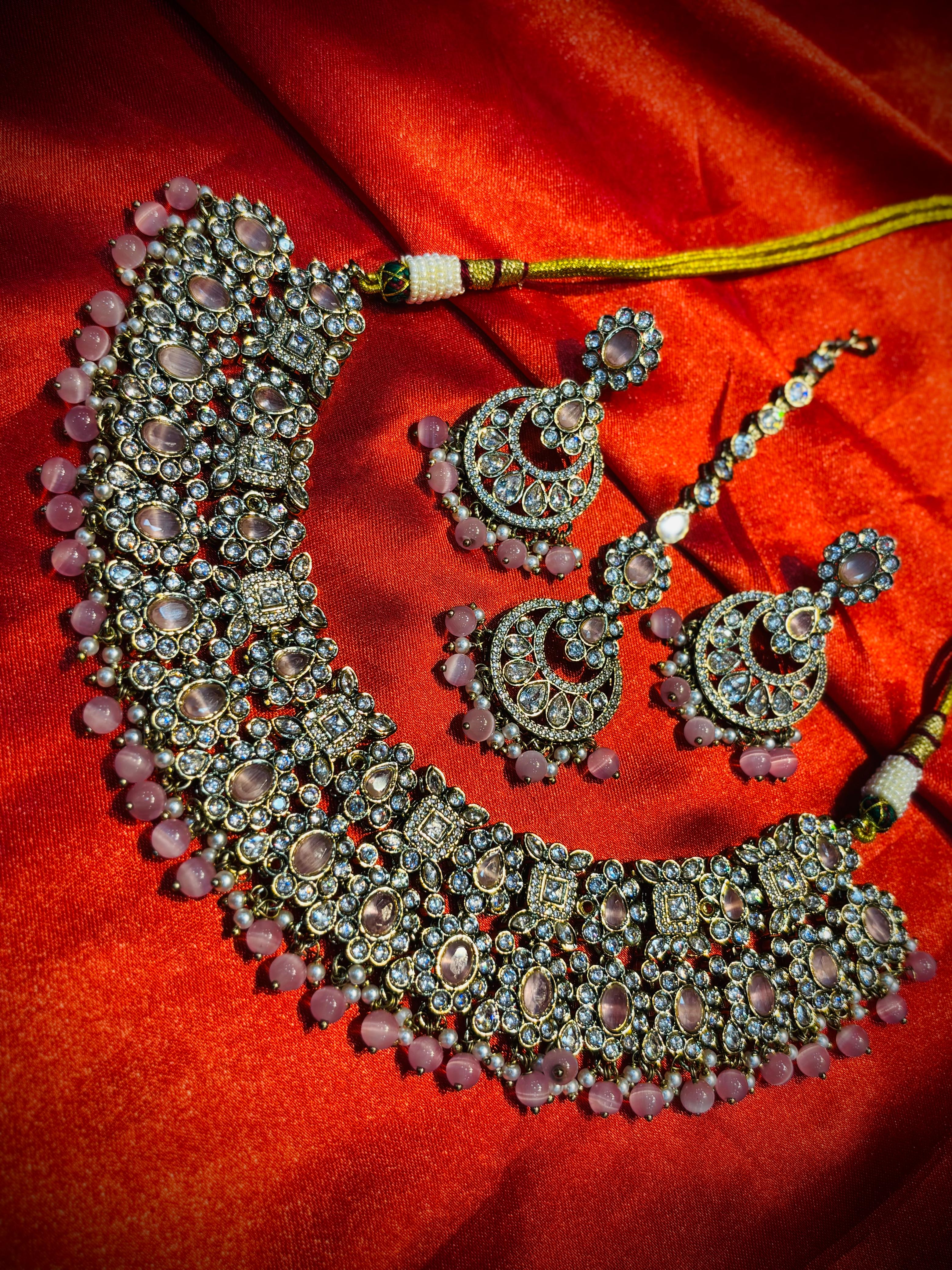 Elegant Bridal Choker Set  |  LB222