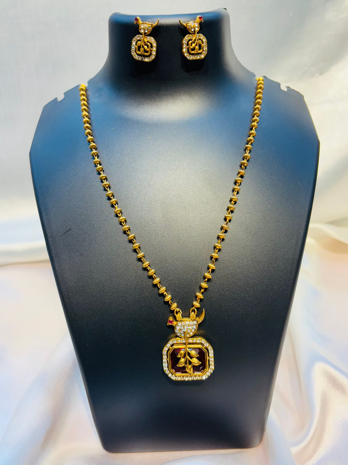 Long Chain for Women – Elegant Everyday Jewelry  |  LB234