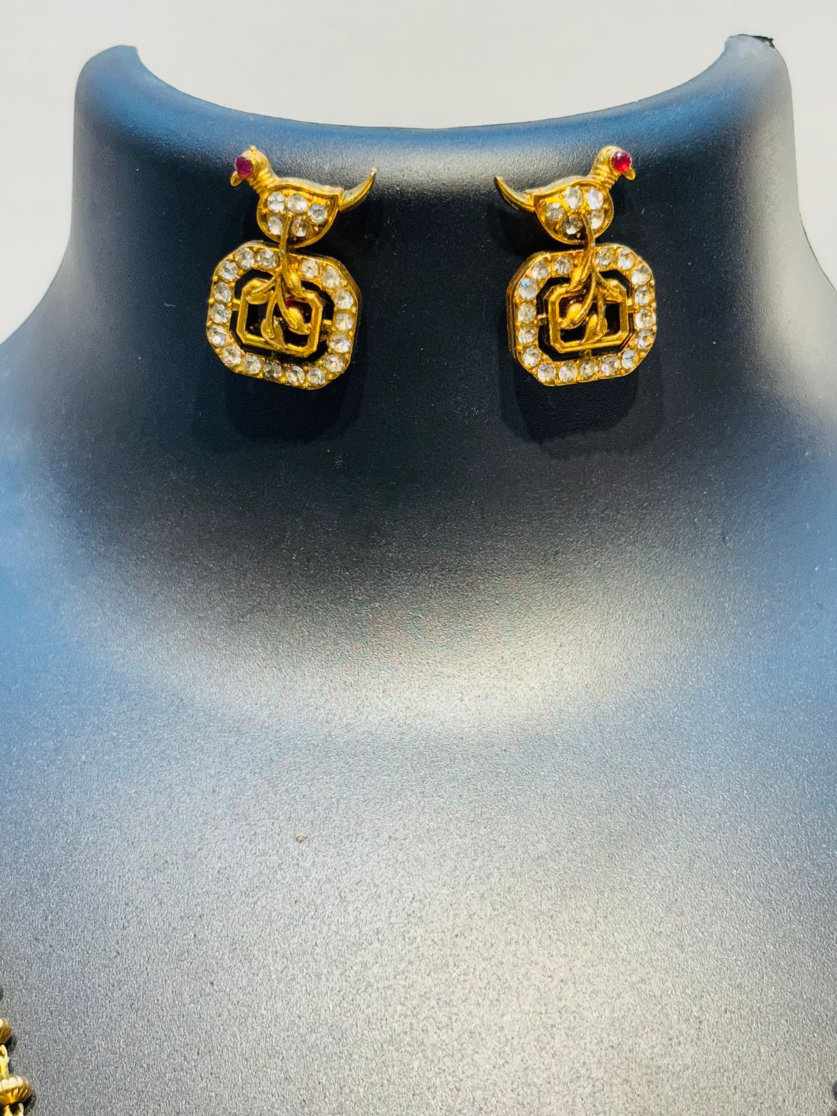 Long Chain for Women – Elegant Everyday Jewelry  |  LB234