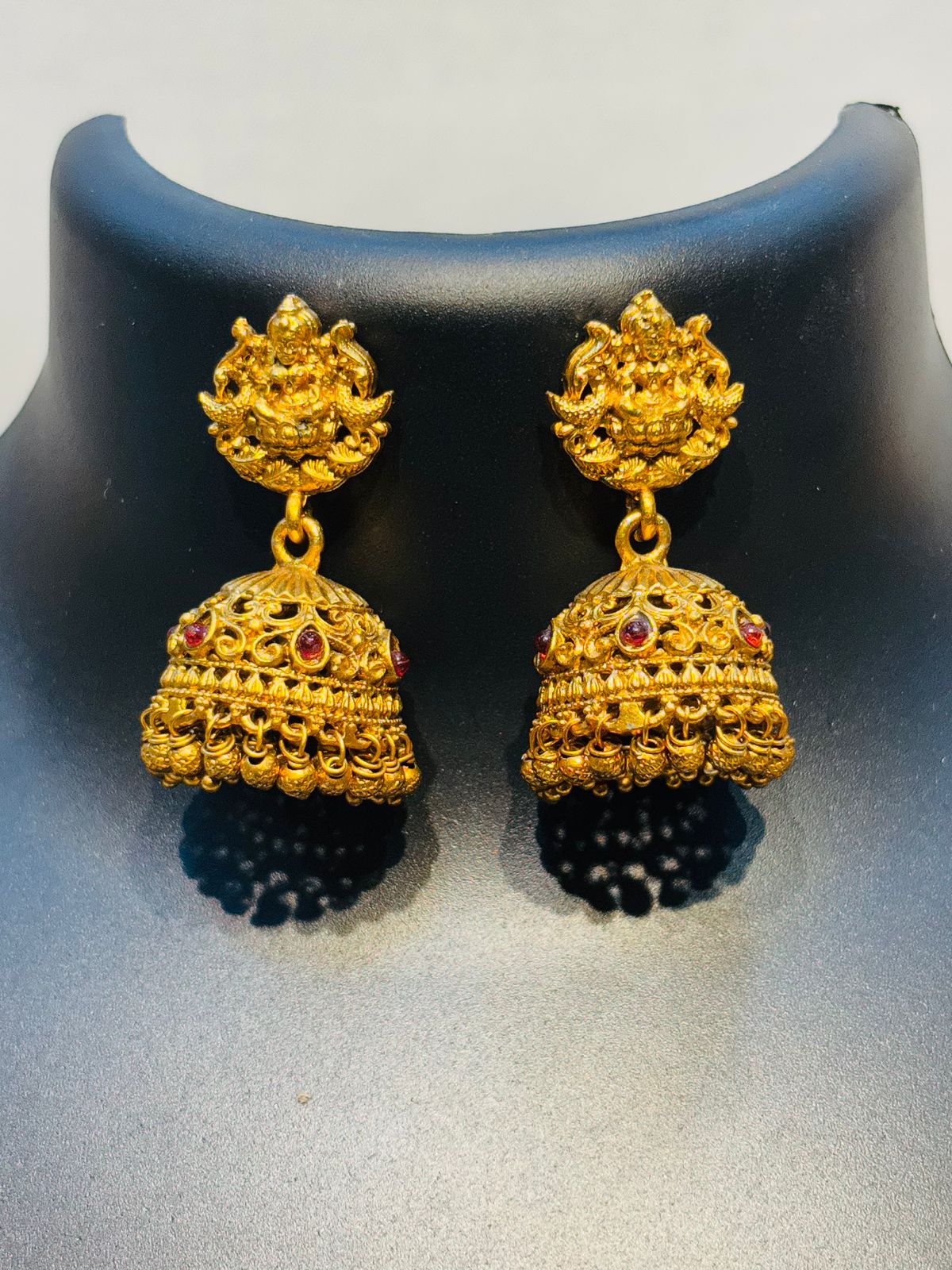 Fashionable Women’s Long Chain Necklace  |  LB236