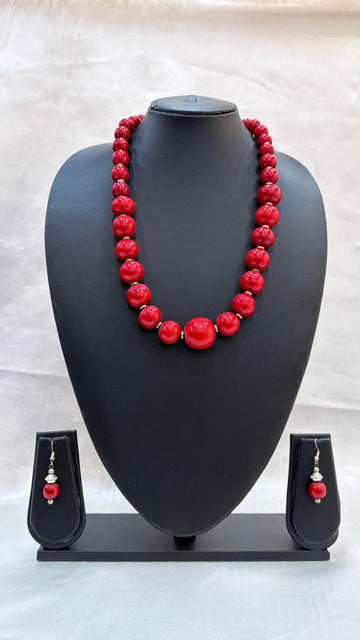 Stylish Beaded Long Chain Necklace Set – Red Stone Jewelry for Women