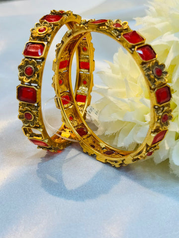 ANTIQUE RED STONE BANGLES LLB 265