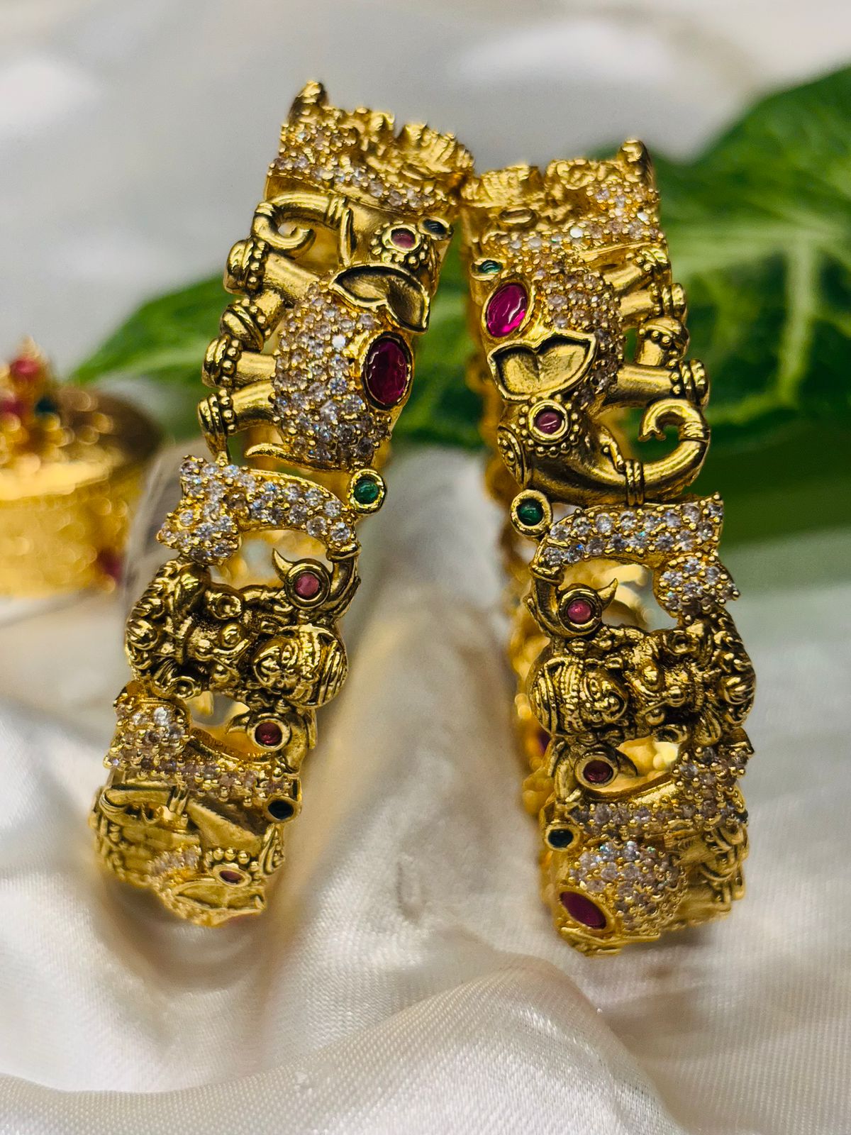 Antique Golden Bridal Bangles Set llb -297