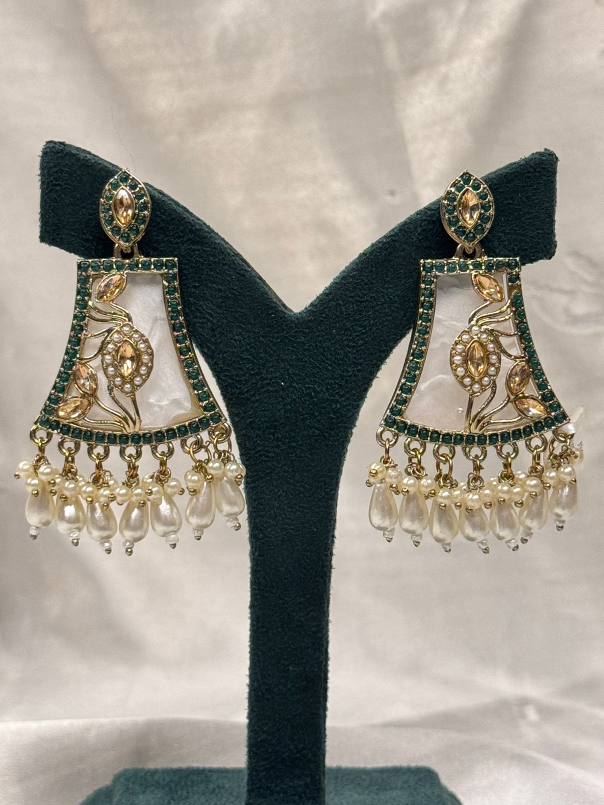 Emerald Green & Pearl Drop Kundan Earrings with Antique Gold Finish,llb669
