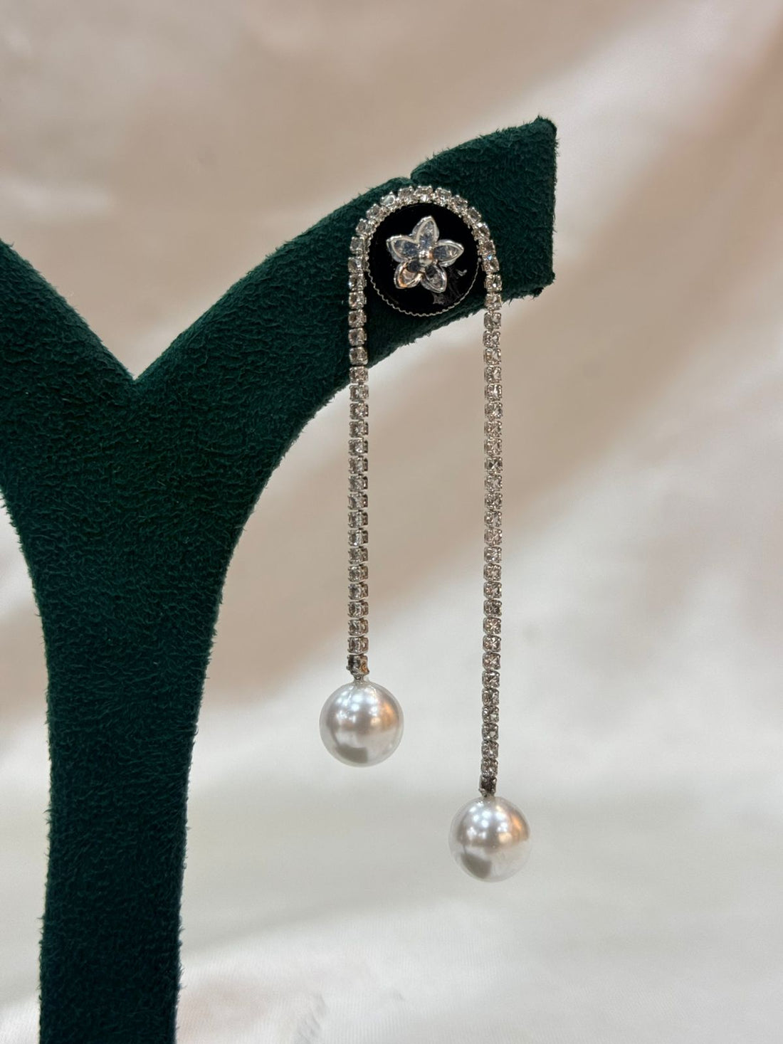 Black & Silver Rhinestone Pearl Drop Earrings,llb690