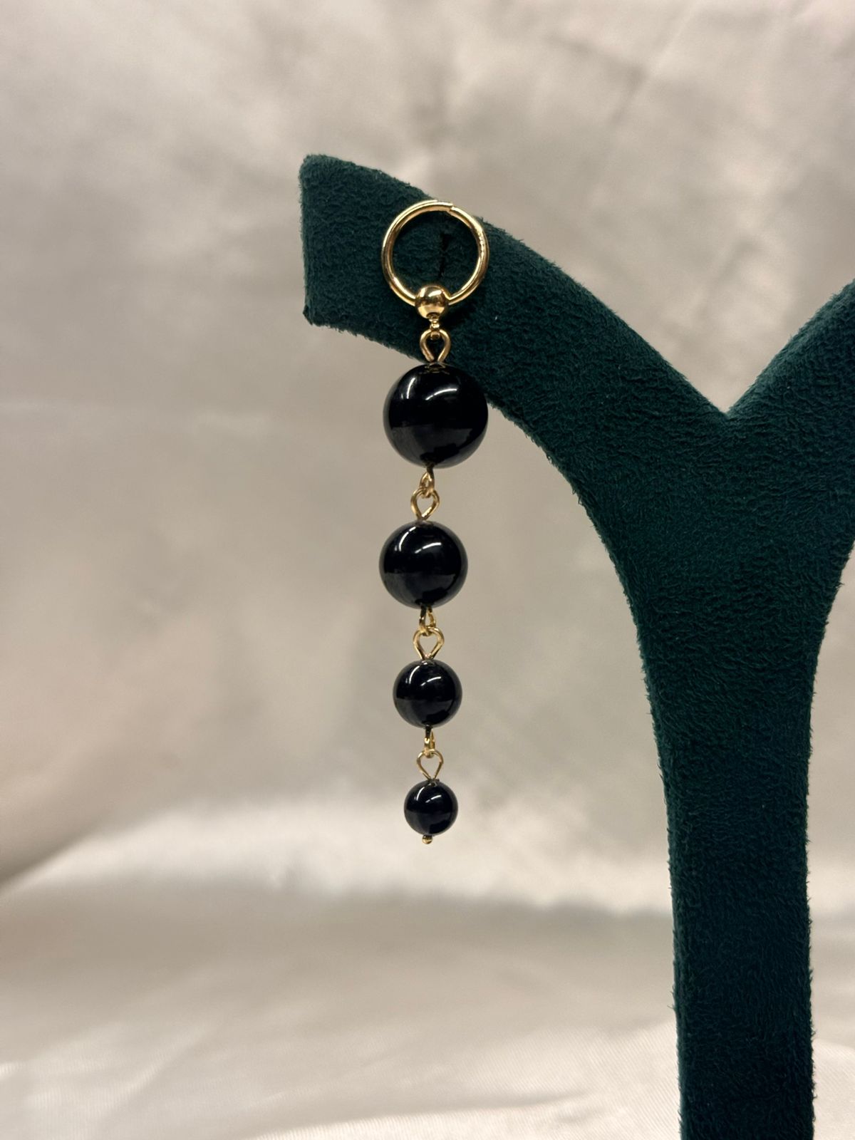 Gold Hoop Black Bead Drop Earrings for Women,llb677