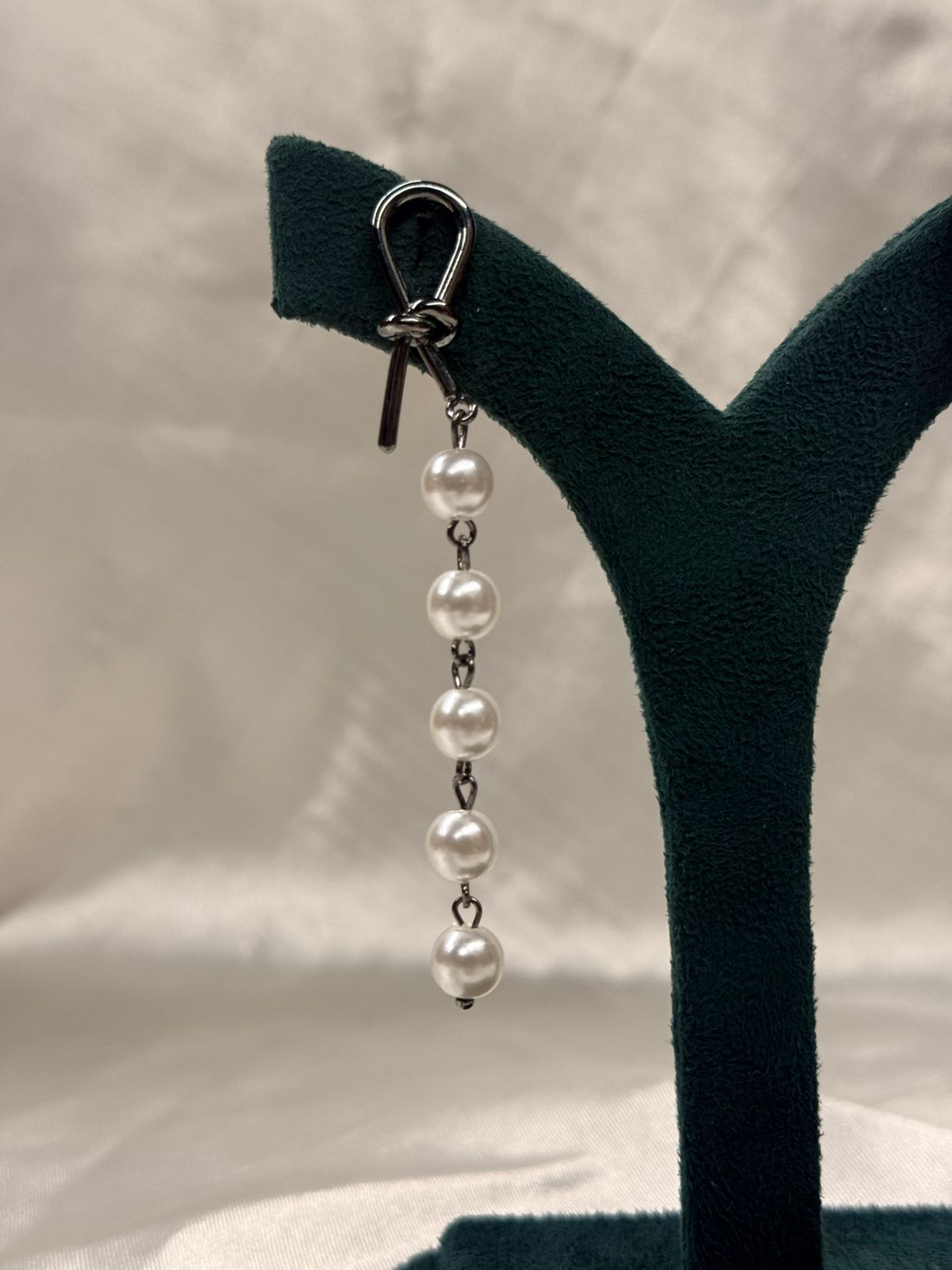 Silver Knot Pearl Drop Earrings for Women,llb679