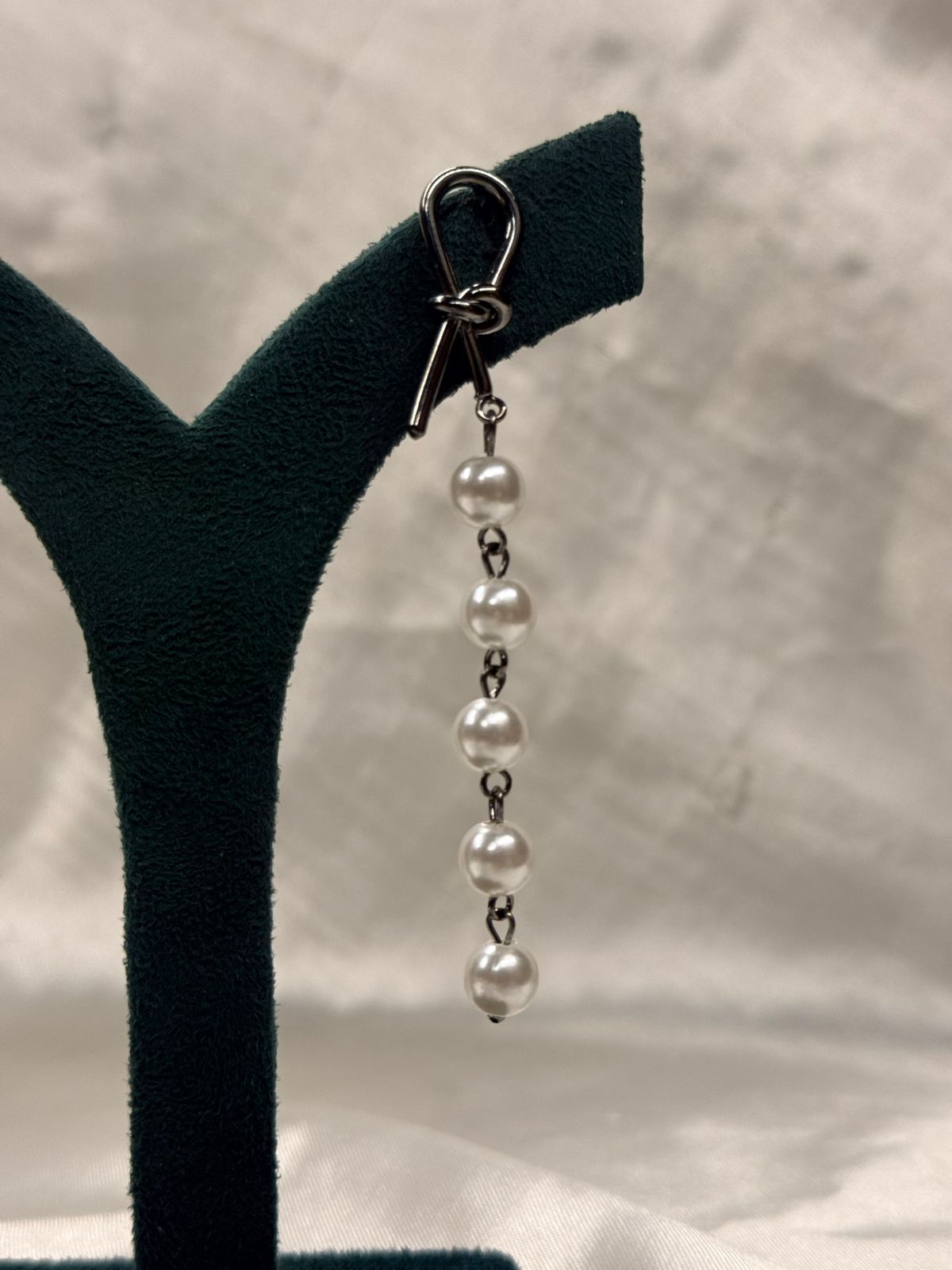 Silver Knot Pearl Drop Earrings for Women,llb679