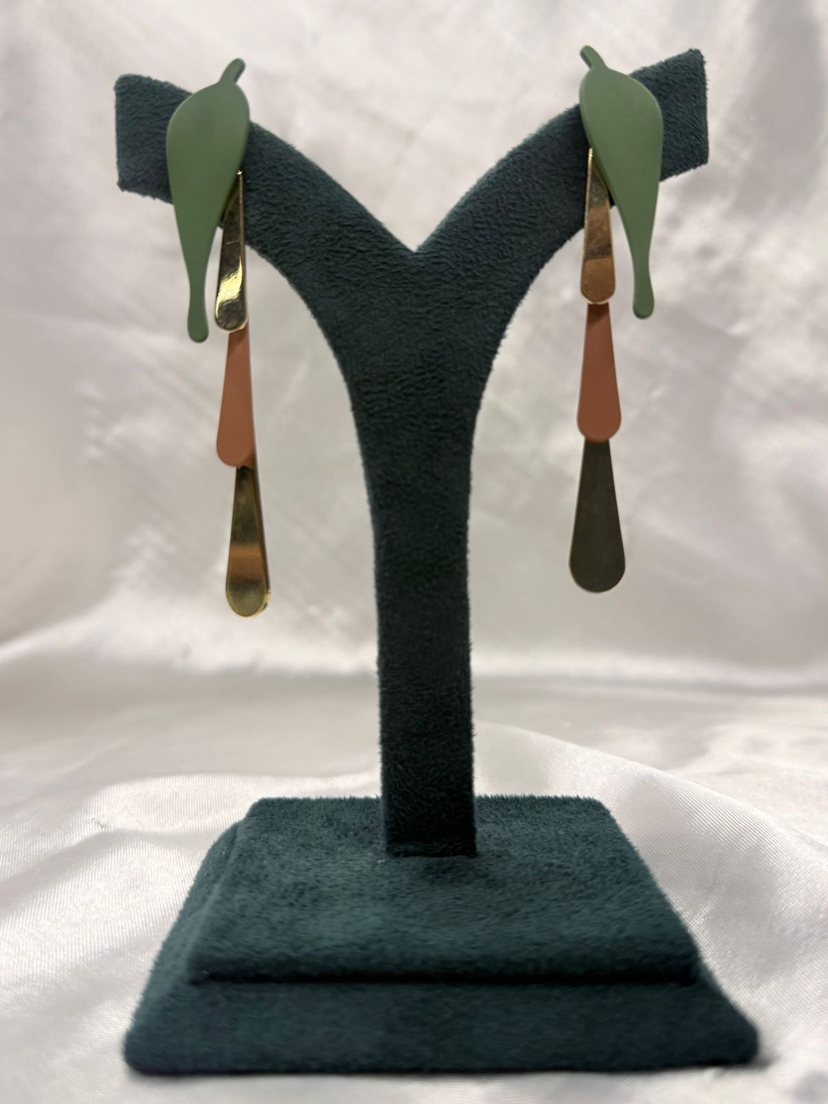 Modern Leaf Design Drop Earrings for Women,llb676