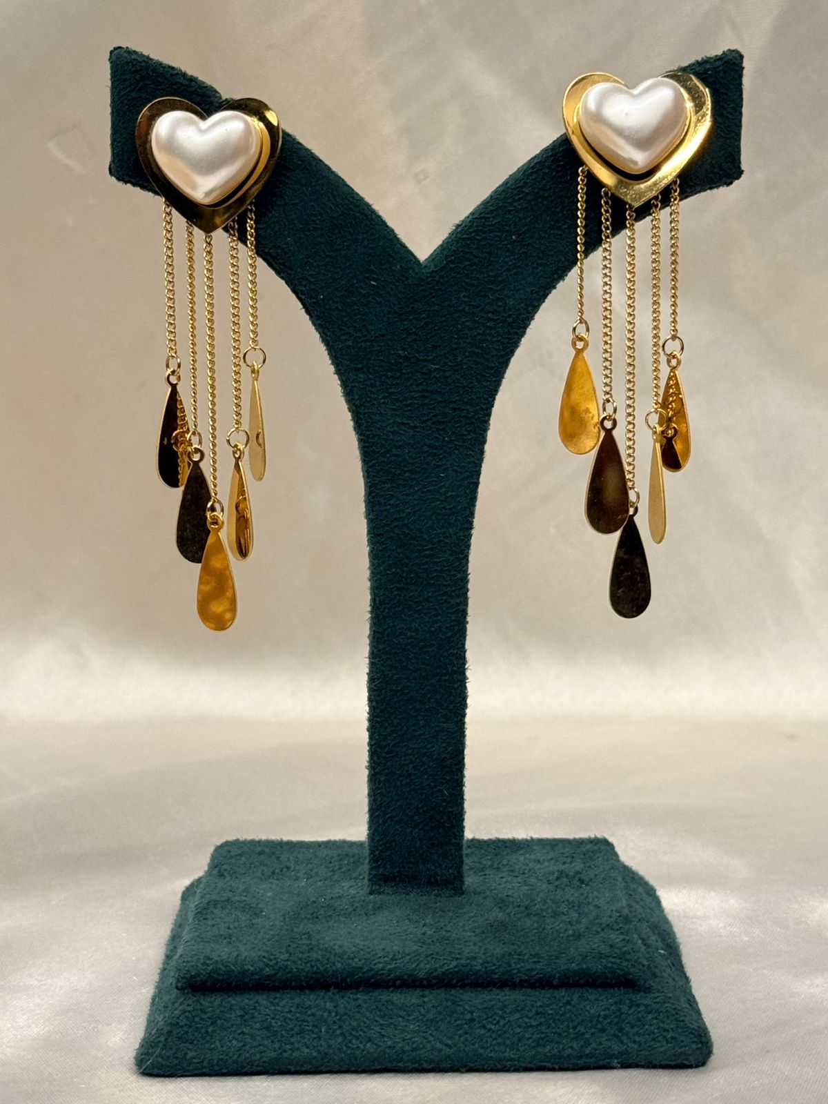 Gold Heart Pearl Drop Earrings for Women,llb696