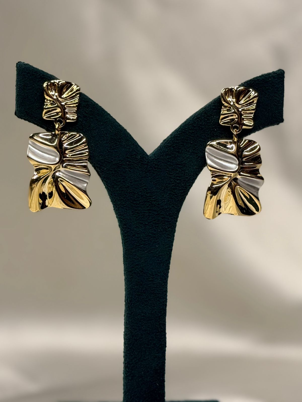 Gold Abstract Leaf Drop Earrings for Womenl,llb703