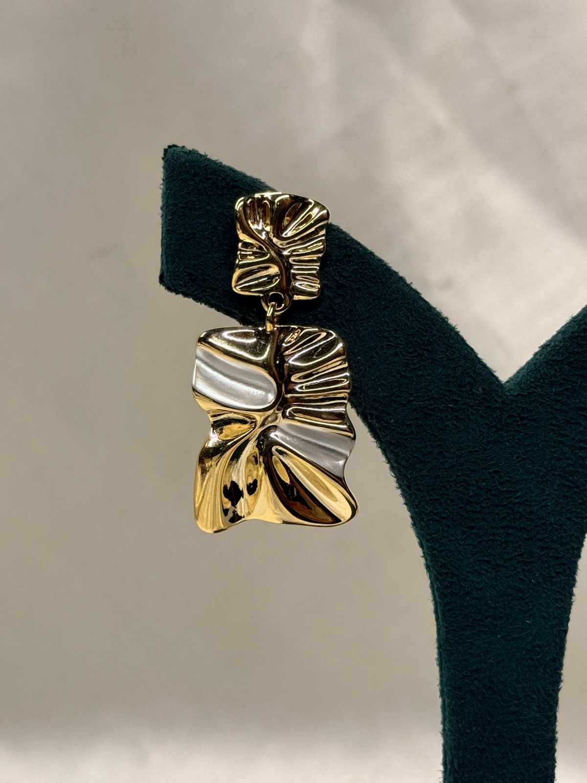 Gold Abstract Leaf Drop Earrings for Womenl,llb703