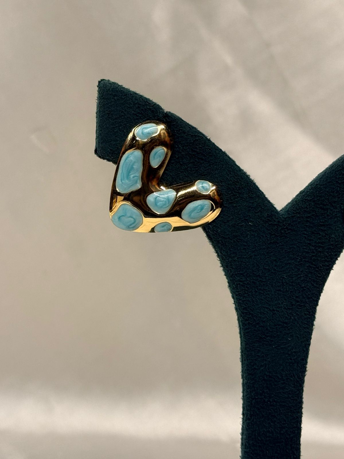 Gold L-Shape Stud Earrings with Turquoise Enamel,llb711
