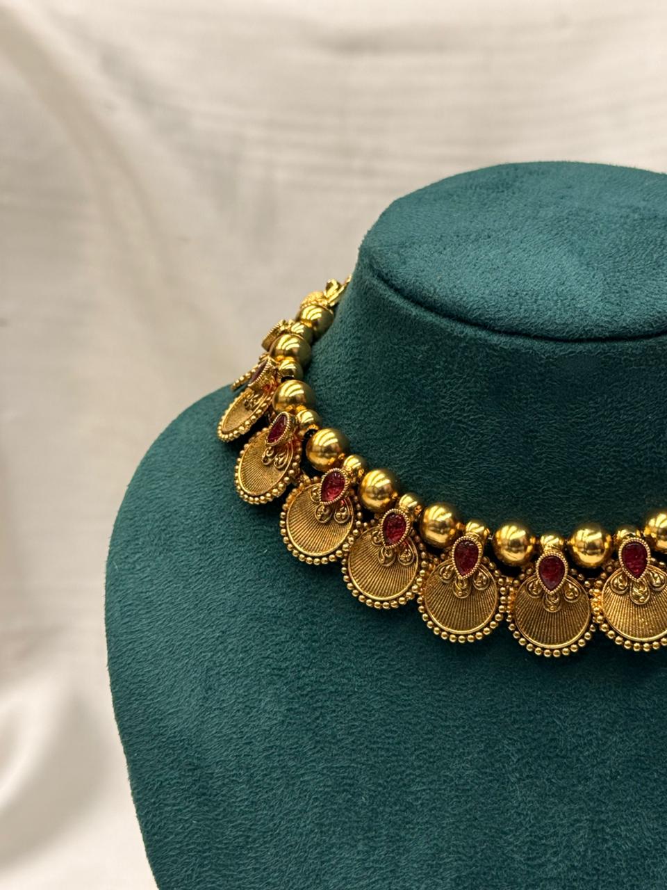 Ruby Red Stones and Classic Coin Motifs,llb741