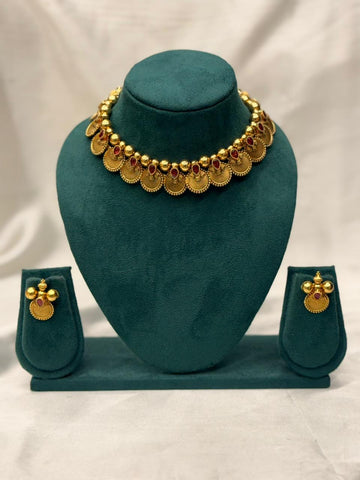 Ruby Red Stones and Classic Coin Motifs,llb741