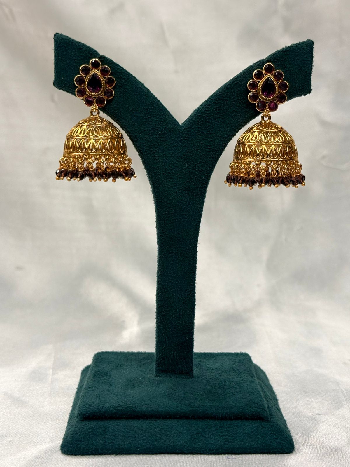 Antique Gold-Plated Emerald Green Floral Jhumka Earrings,llb738