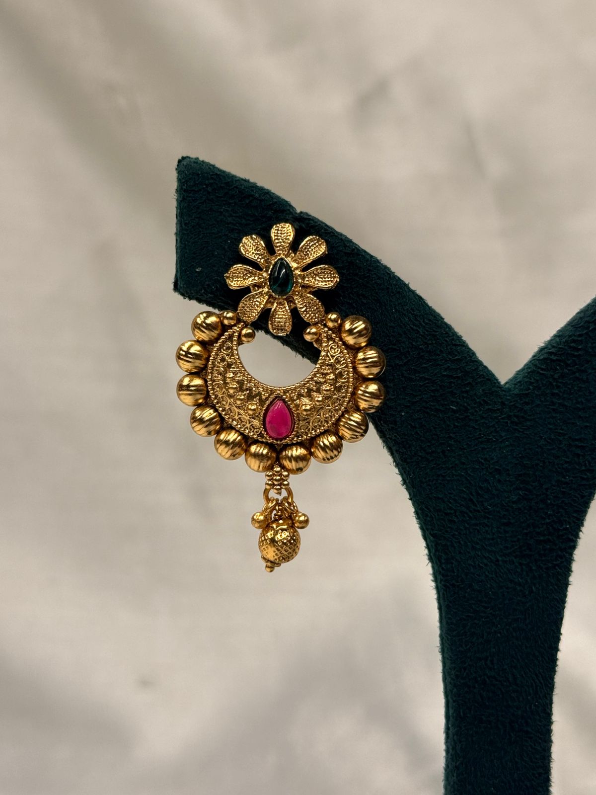 Antique Gold-Plated Chandbali Earrings with Ruby Accents,llb739