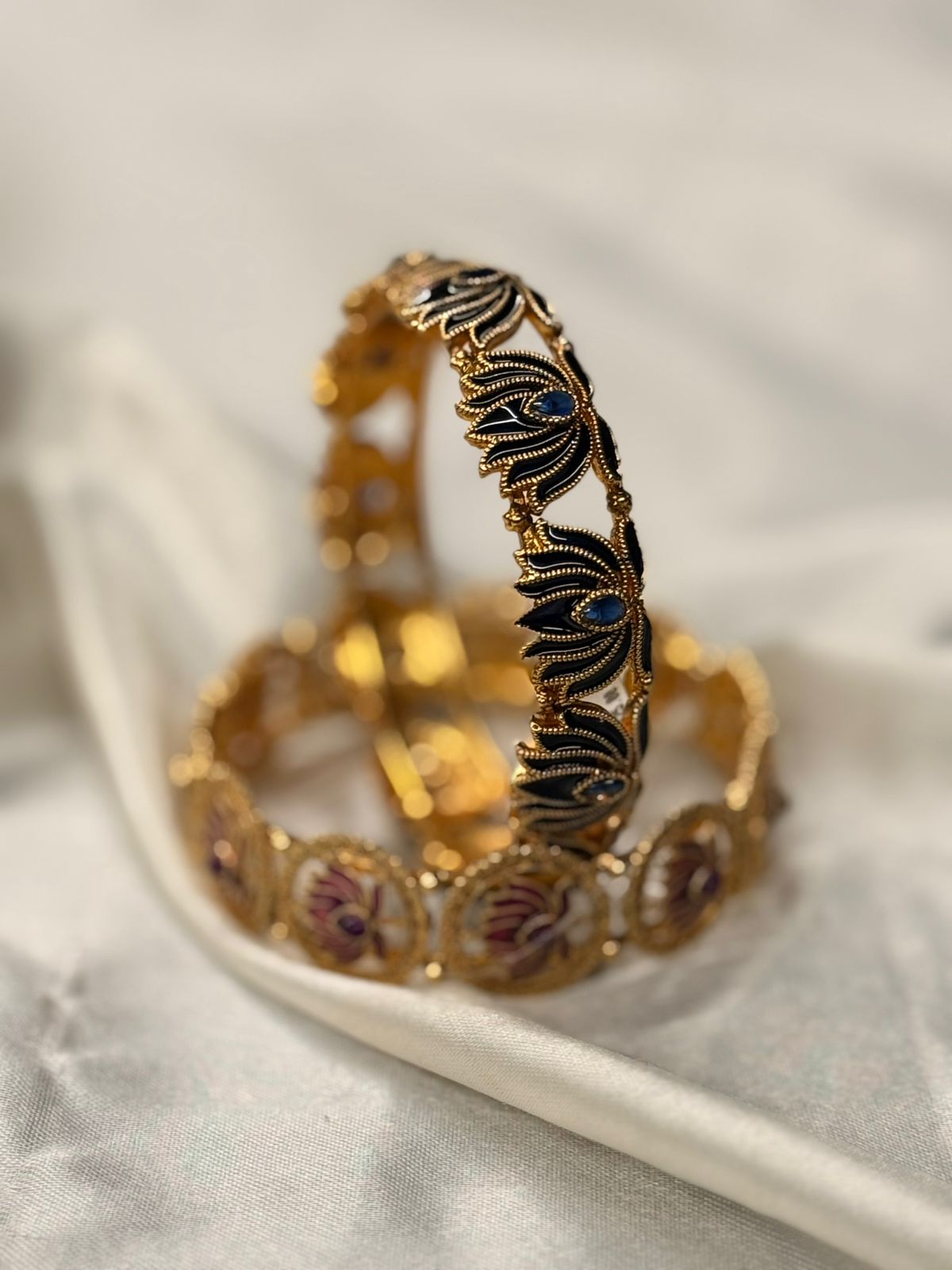 Buy 1 Get 1 free ,traditional lotus design gold bangale ,llb750