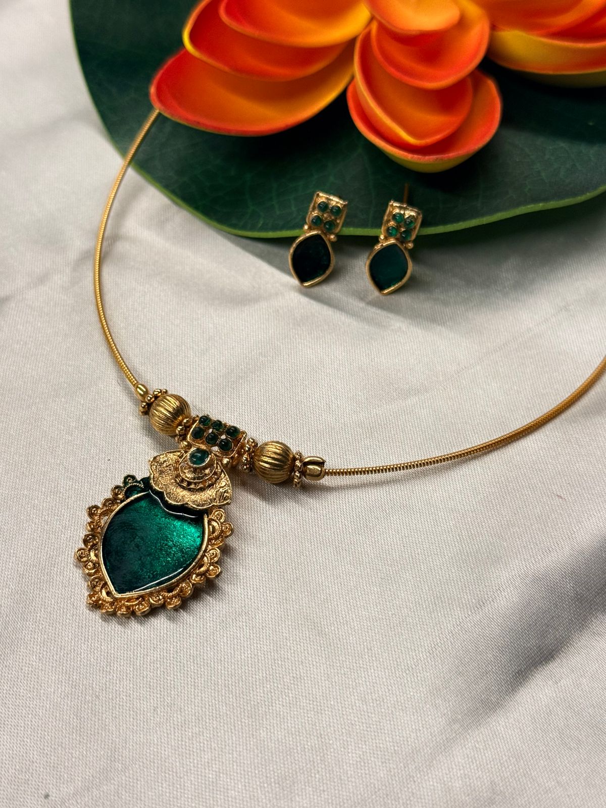 Buy 1 Get 1 free traditional lotus bangle,llb753