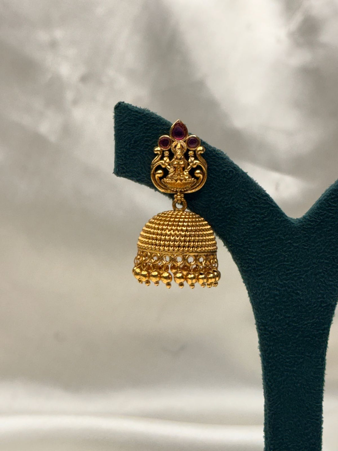 Lakshmi Motif Antique Gold Jhumka Earrings,llb771