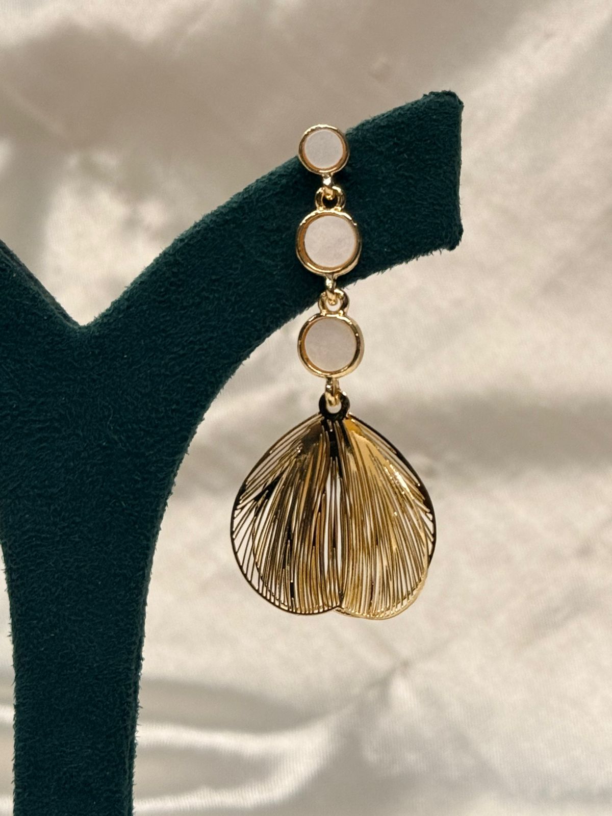 Elegant Gold Leaf Drop Earrings for Women,llb781
