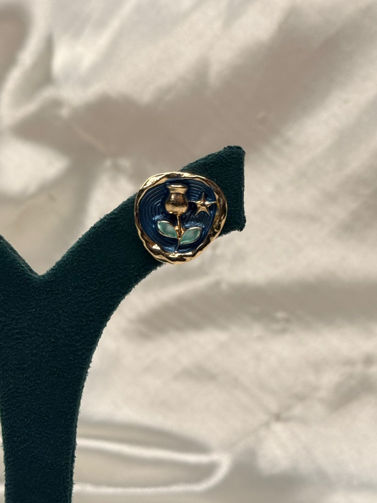 Ethereal Rose & Star Wax Seal Earrings,llb784
