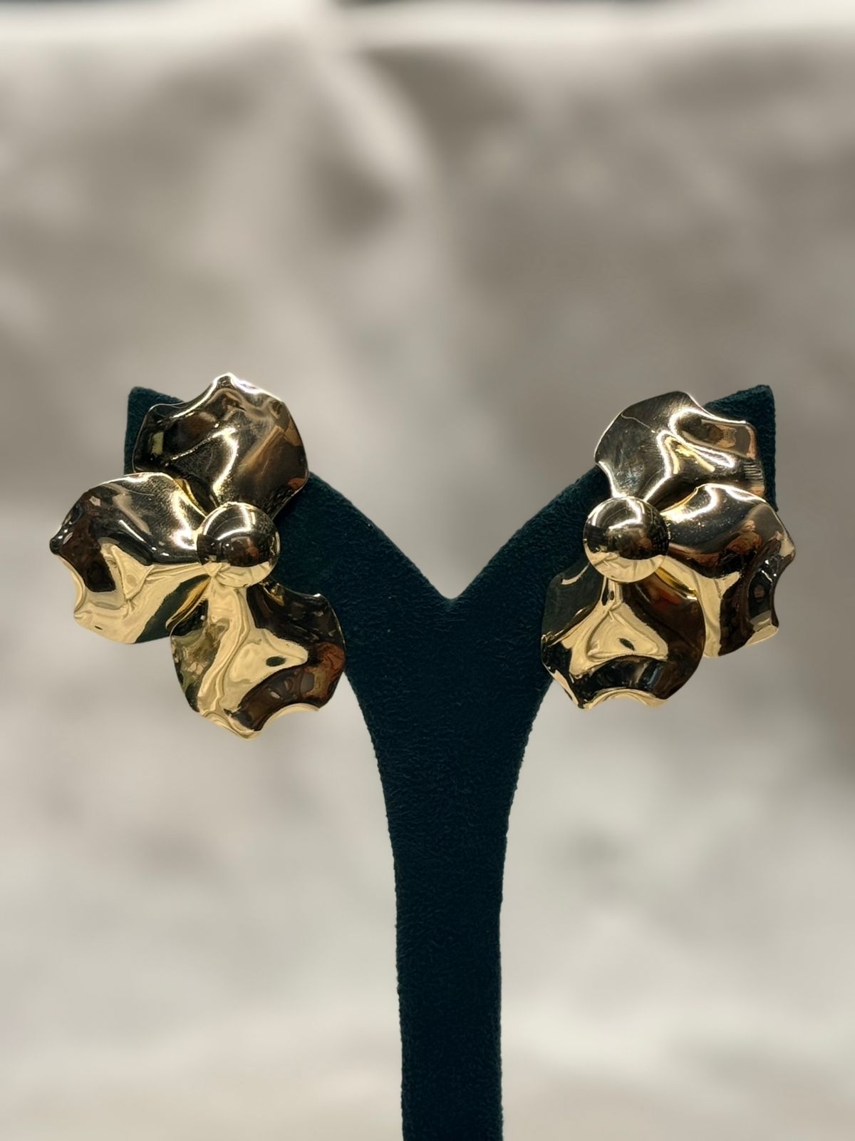 Elegant Gold Flower Statement Earrings,llb809