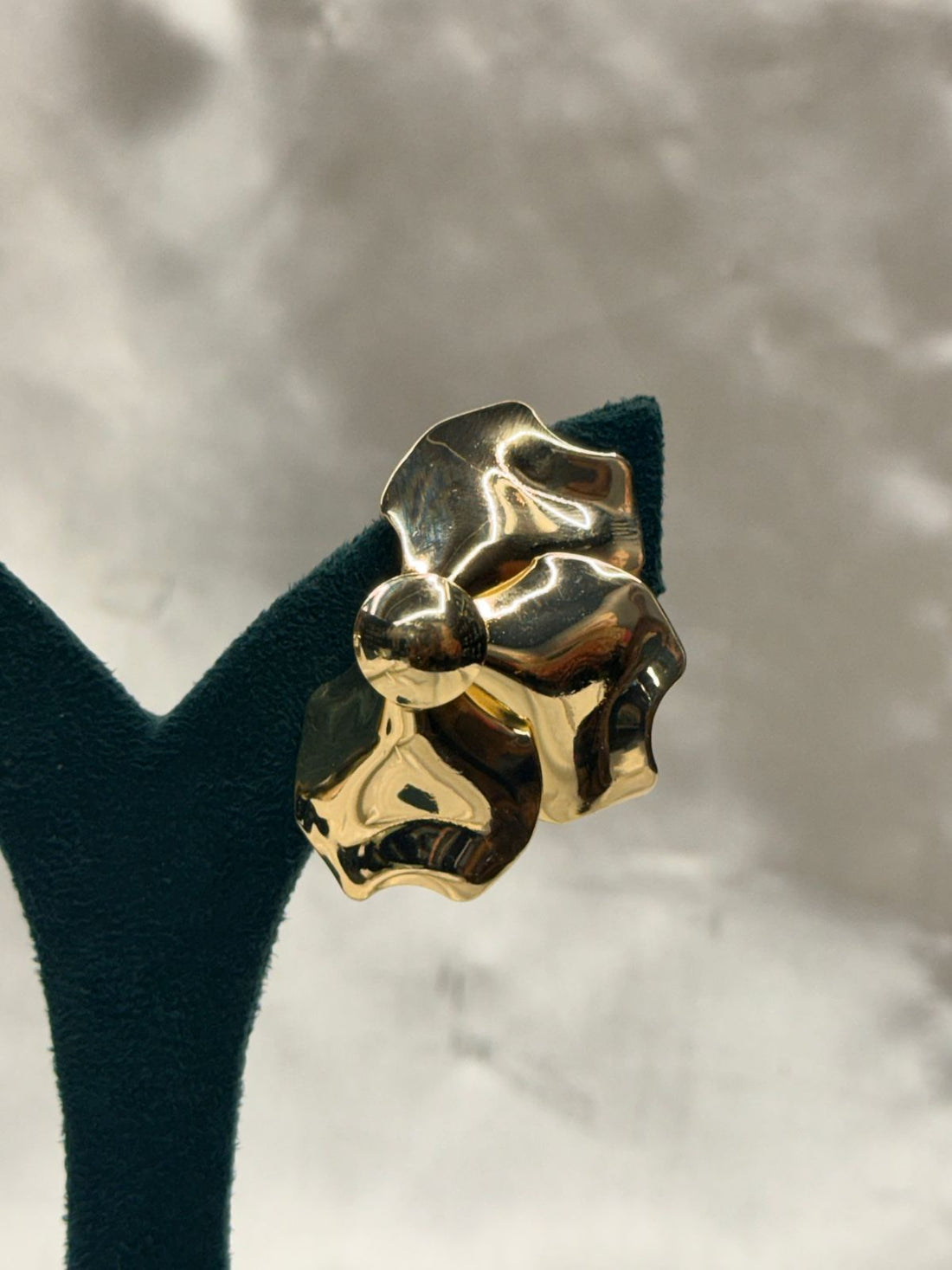Elegant Gold Flower Statement Earrings,llb809