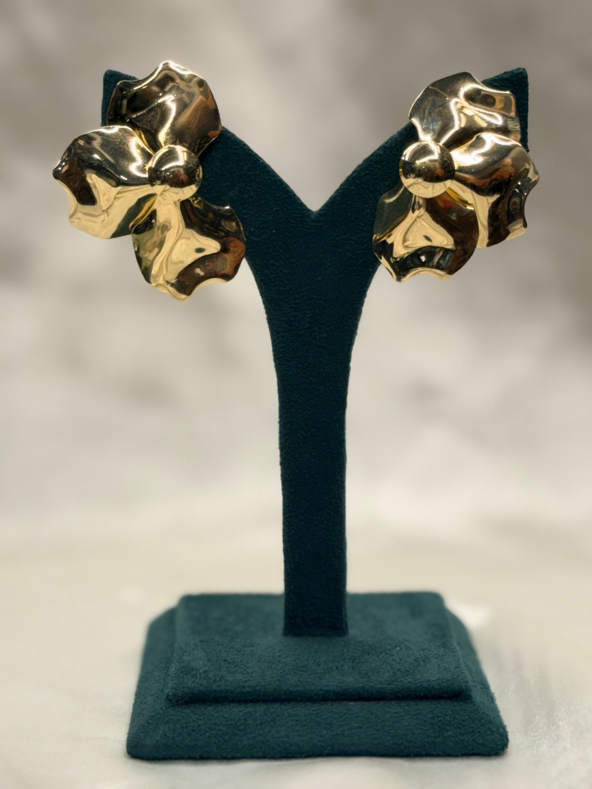 Elegant Gold Flower Statement Earrings,llb809
