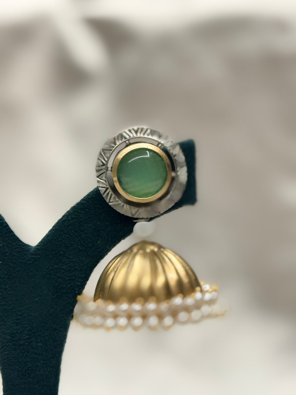 Traditional Gold Jhumka Earrings,llb810