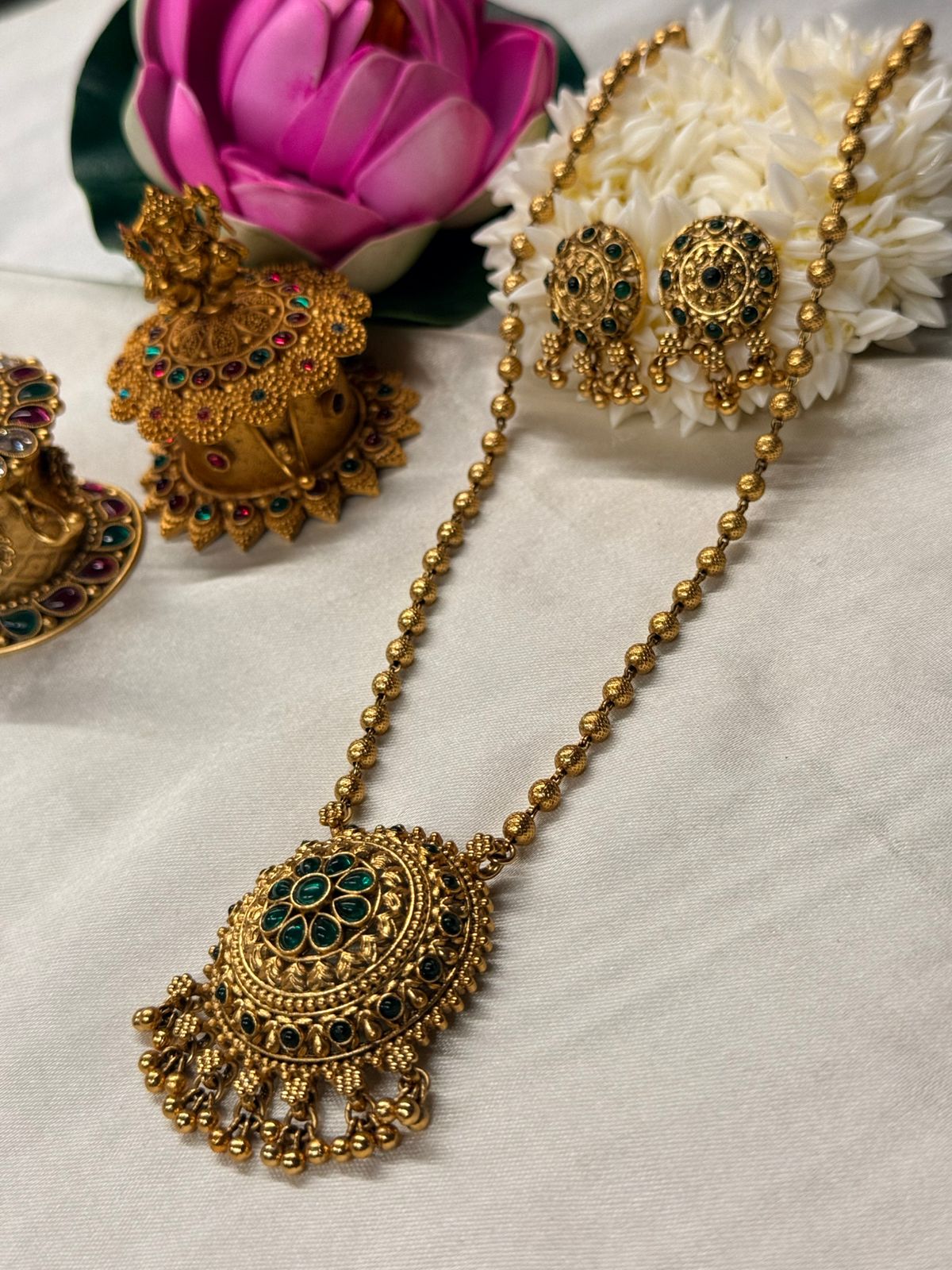 Antique Gold Temple Jewelry Set,llb828