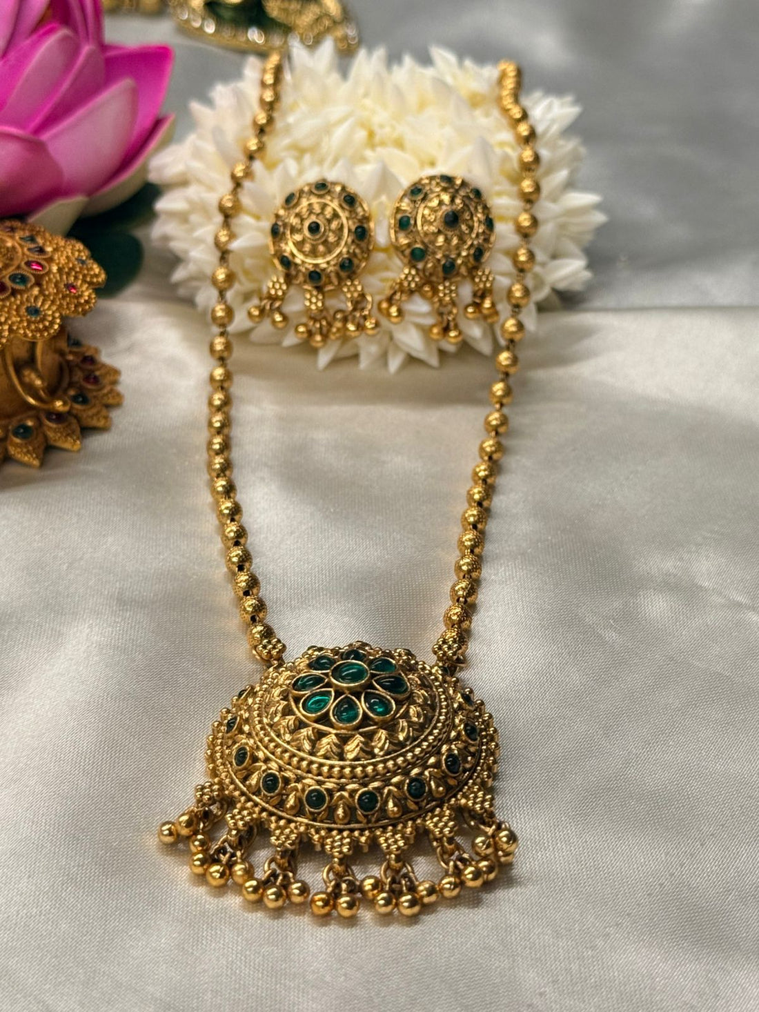 Antique Gold Temple Jewelry Set,llb828