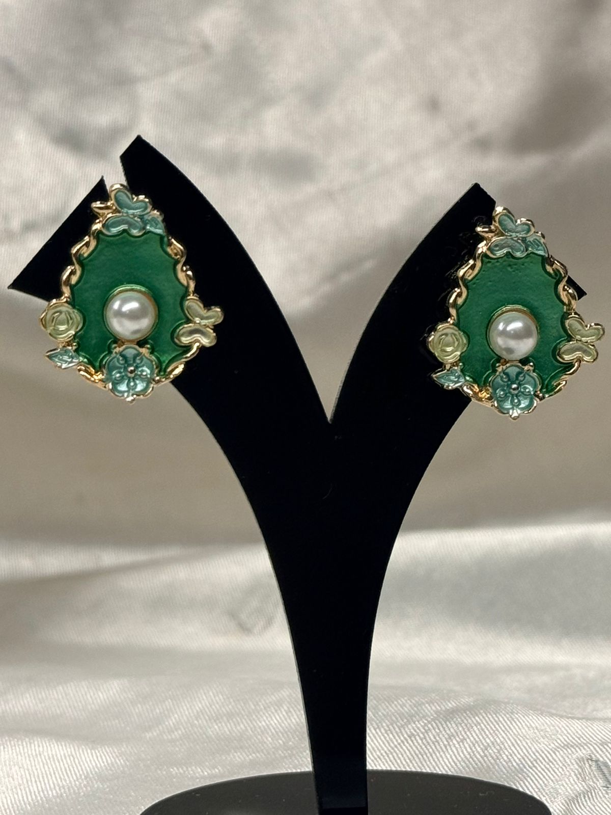 Vintage Green Enamel Pearl Floral Stud Earrings,llb840