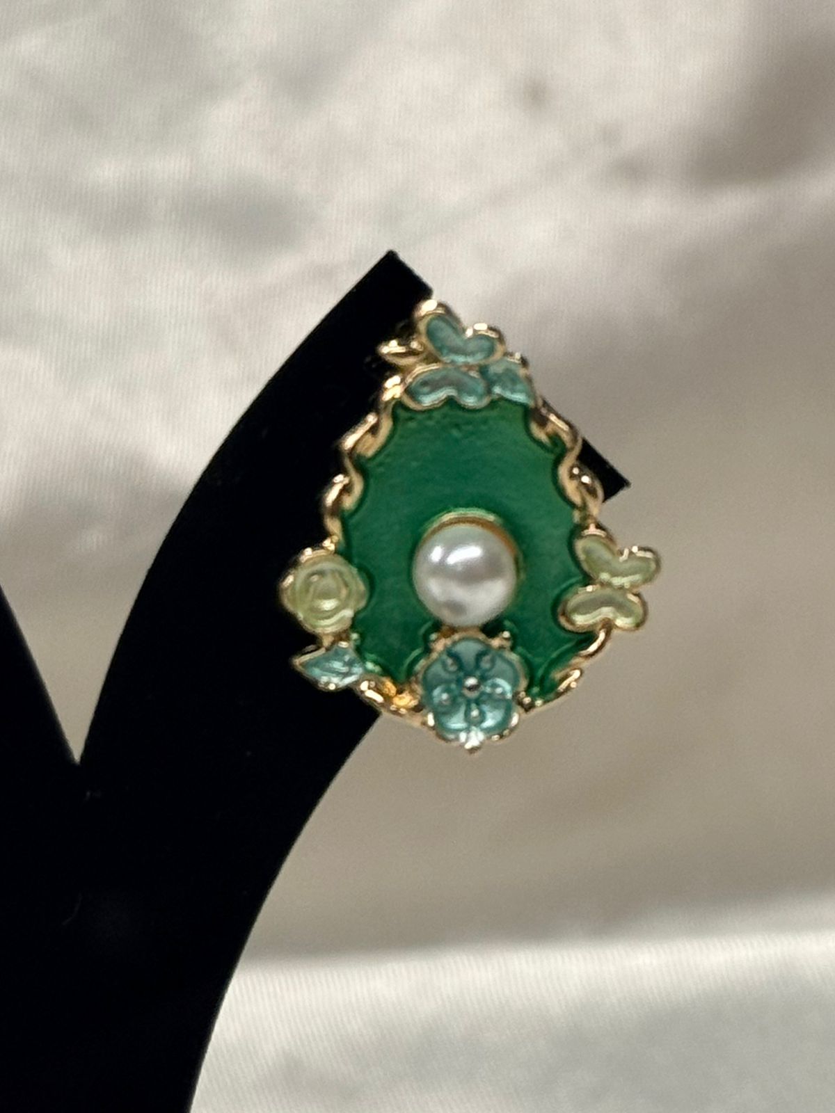 Vintage Green Enamel Pearl Floral Stud Earrings,llb840