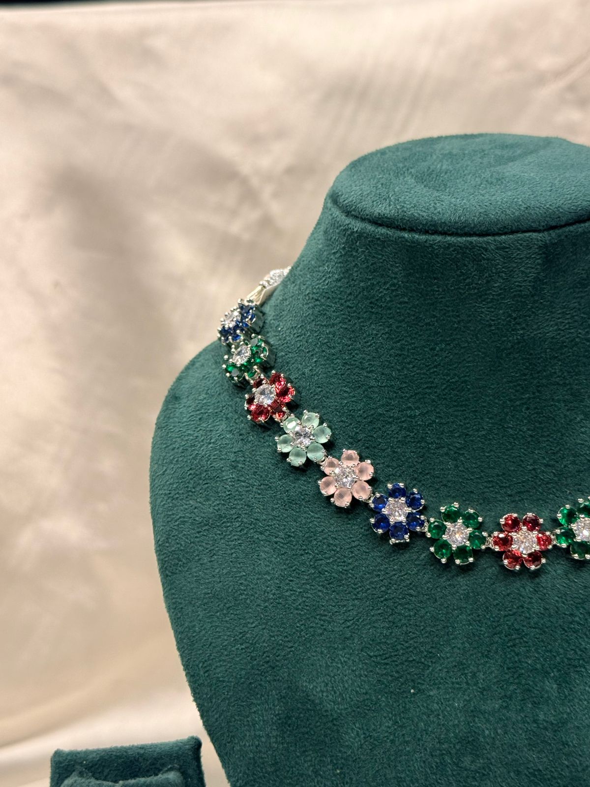 vishu collection,Multi-Color Floral Crystal Jewelry Se,,lb853