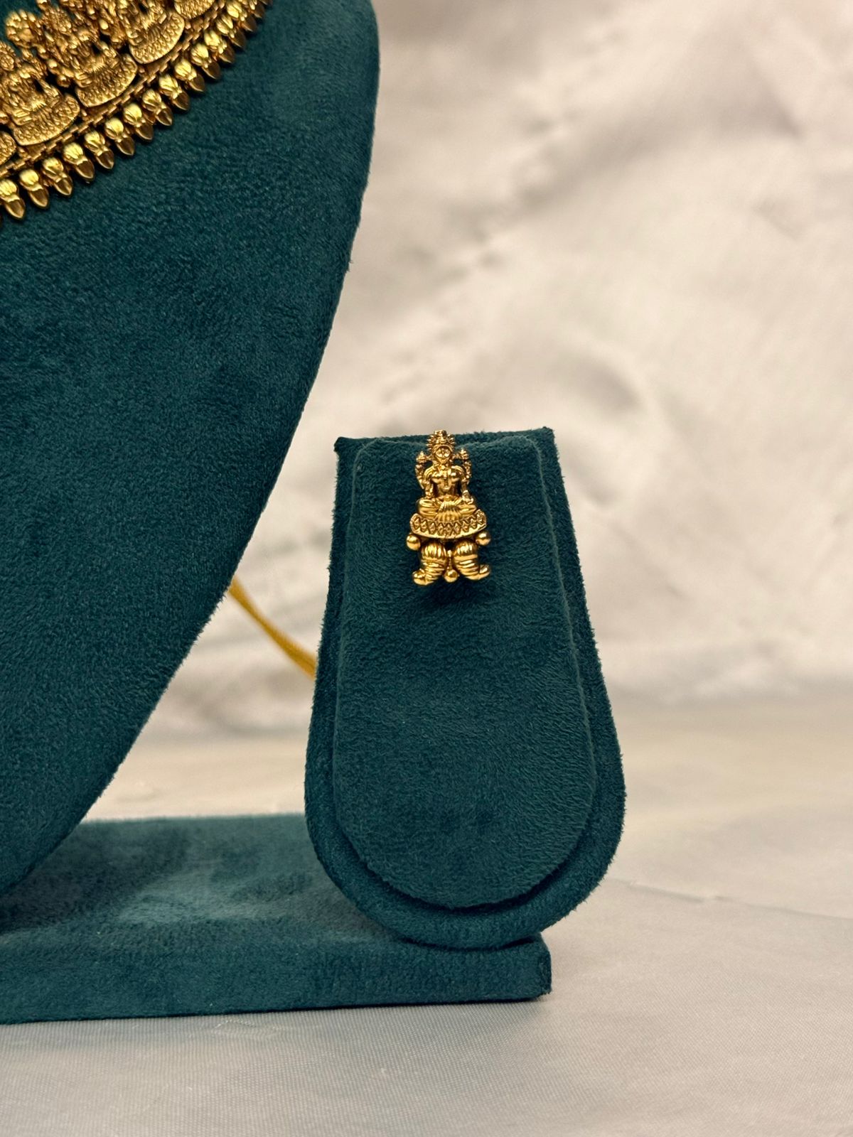 vishu collection,Antique Gold Temple Lakshmi Necklace Set,llb860
