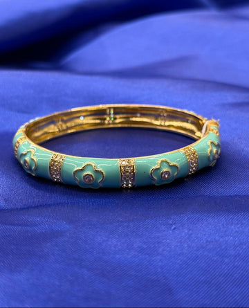Turquoise Enamel Floral Bangle/Elegant Gold Finish Jewelry,LLB416