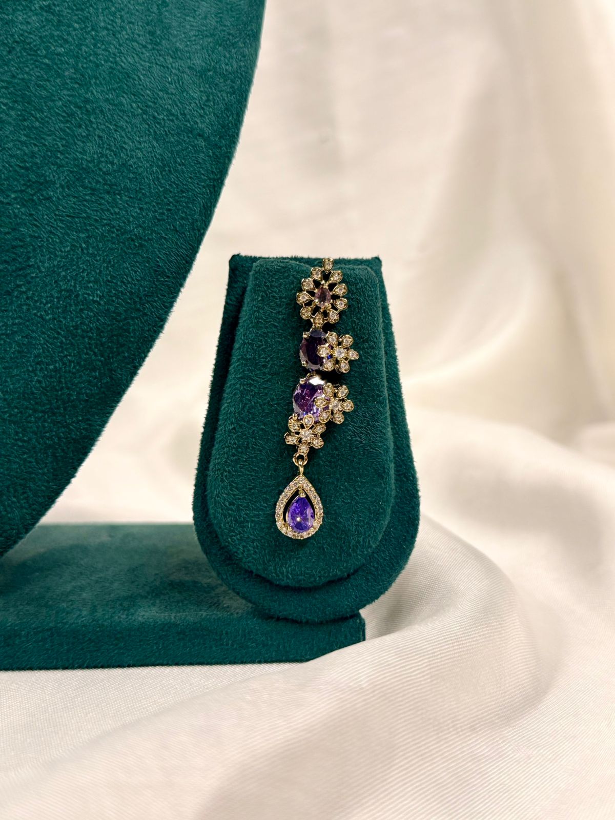 Elegant Purple Stone Floral Necklace Set with Diamond Finish,llb428