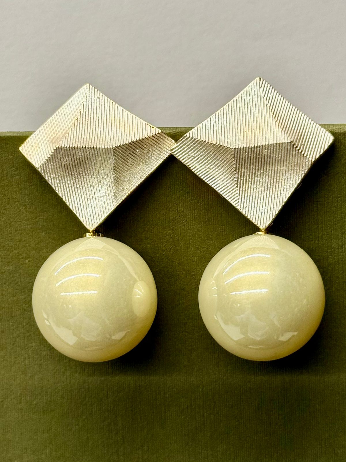 Geometric Gold Stud Earrings with Cream Drop – Modern Statement Jewellery,llb422