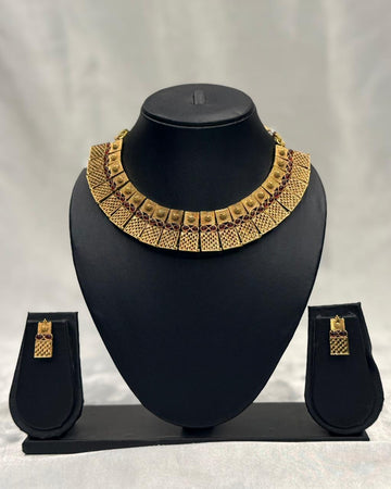 Temple style choker with earrings,llb309
