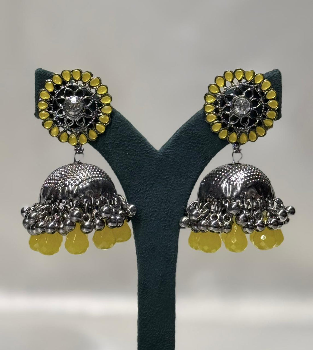 Yellow Stone Oxidised Silver Jhumka Earrings for Women,llb597