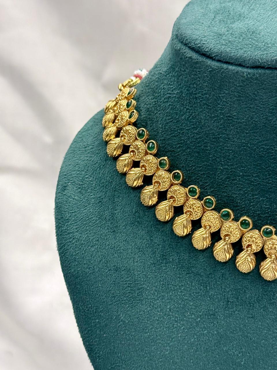 Antique Gold Green Stone Necklace Set | Traditional Bridal,llb448