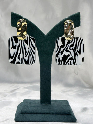 Black & White Abstract Acrylic Earrings with Gold Finish Studs,llb553