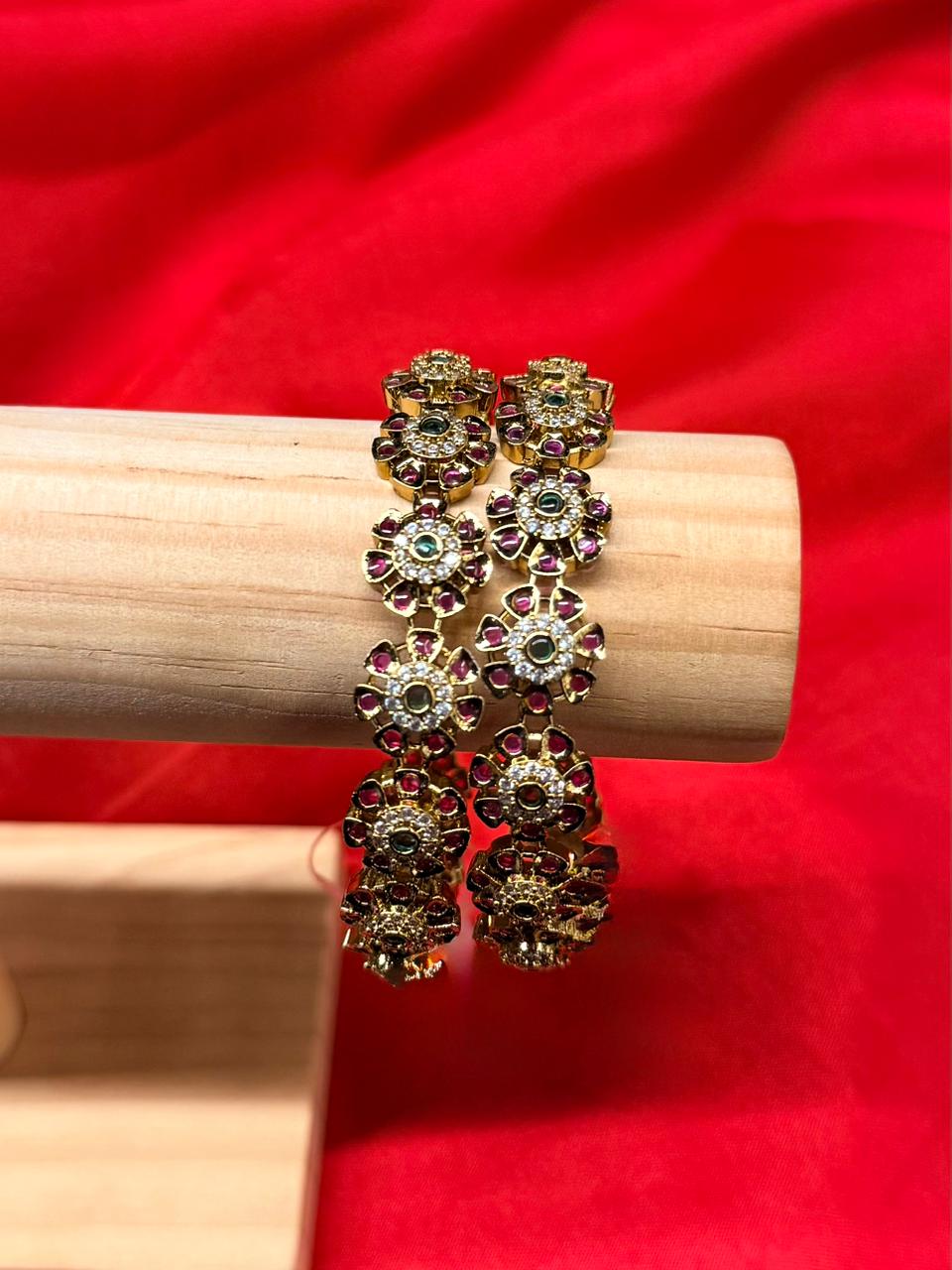 Antique Floral Stone Bangles,llb408