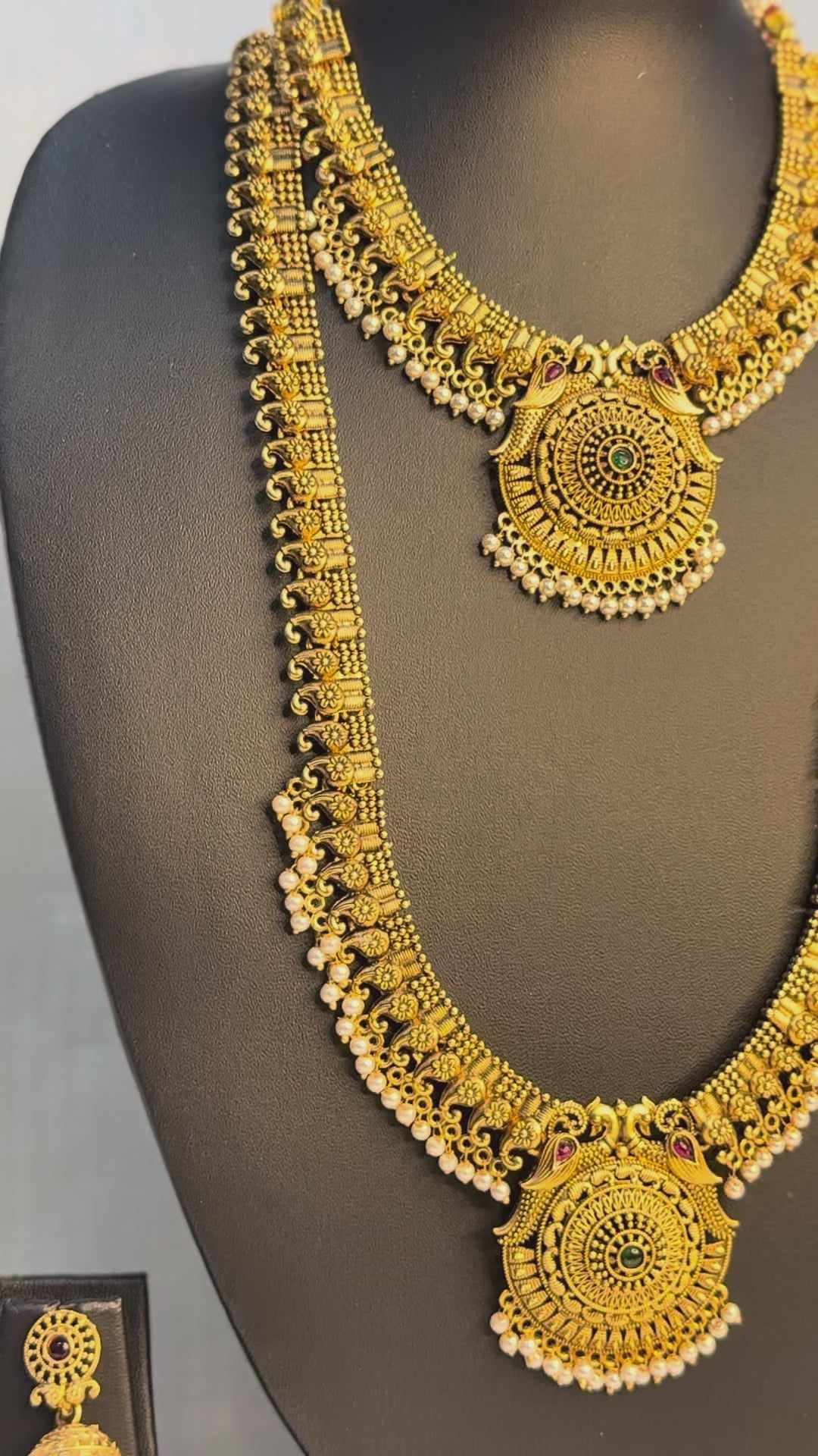 Grand Antique Gold Bridal  Jewellery Set  |  LB92
