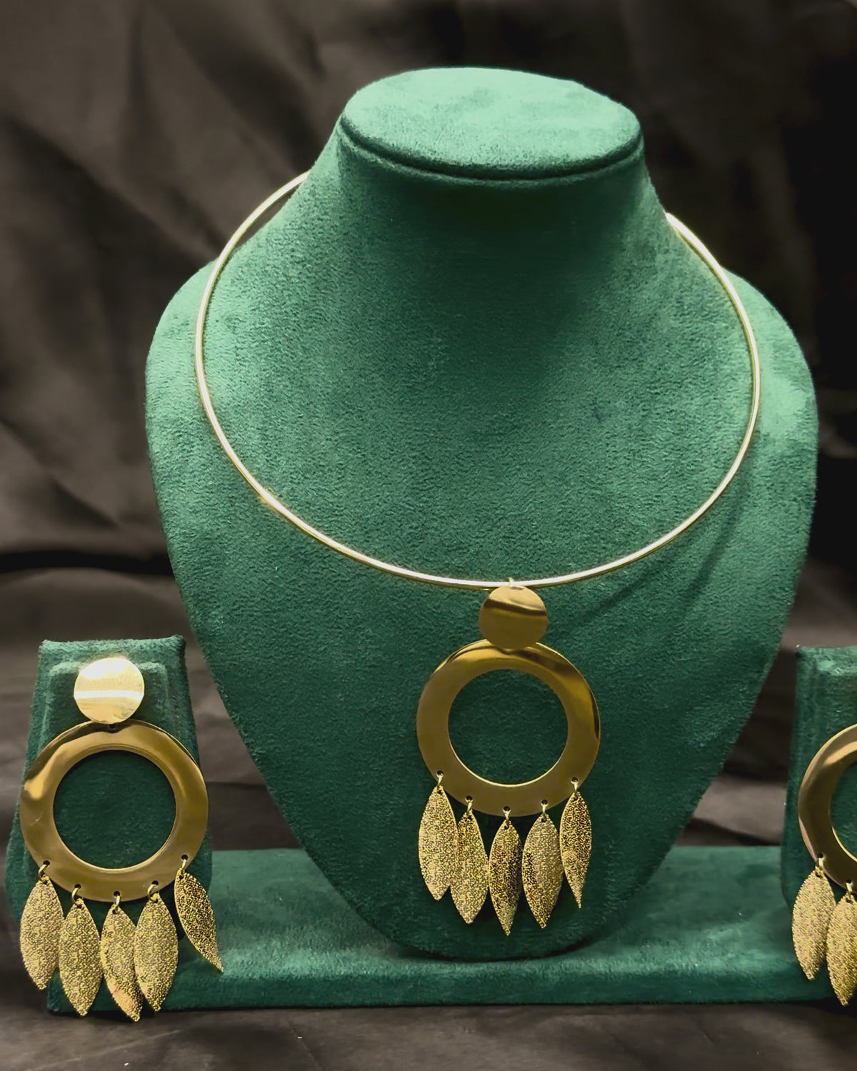 Gold Finish Hoop Pendant Necklace Set with Earrings - P2 | T302300878